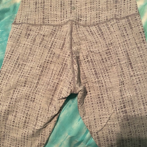 Lululemon Wunder Under HR 28” Jacquard - Picture 3 of 5